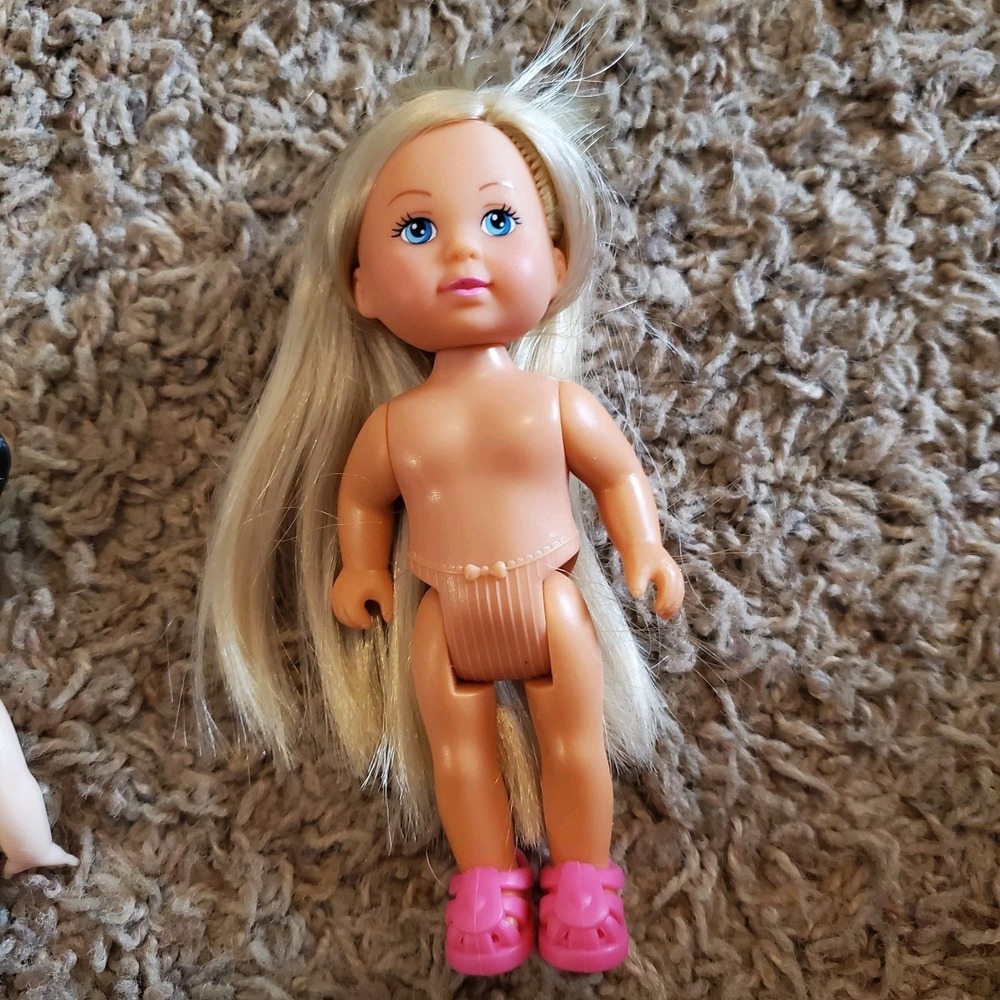 Vintage Blonde Simba Brand Doll Kelly Clone Doll